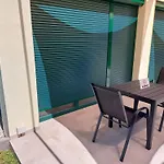 Szarszo Apartment *