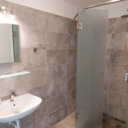 Szarszo Apartmán *